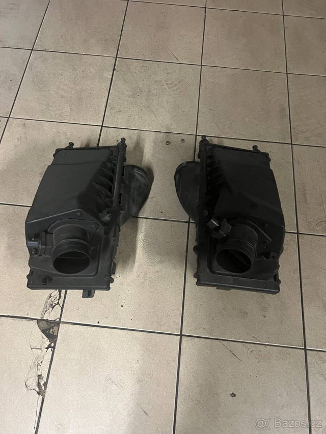Airbox L/P L494 komplet, mam více dílu.
