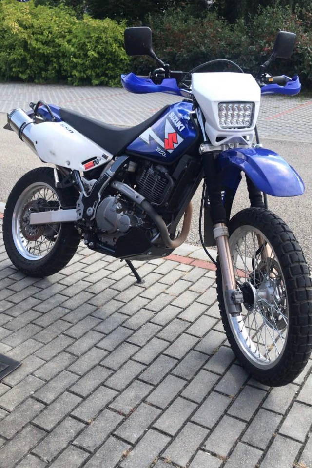 Suzuki DR 650 SE