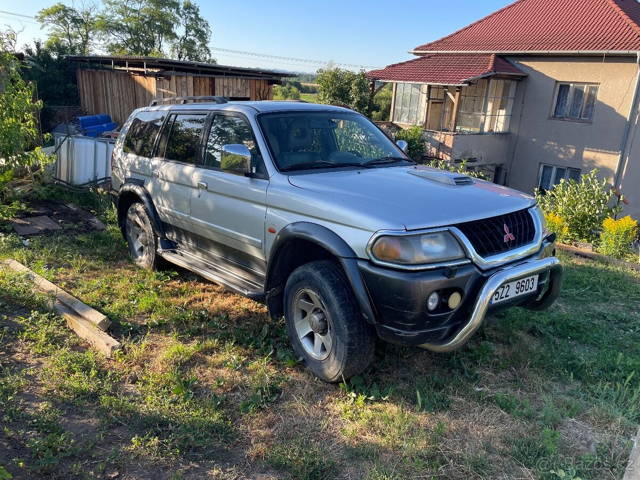 MITSUBISHI PAJERO SPORT 2.5TD 4X4 2002