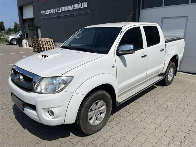 Toyota Hilux 2,5 D-4D Double Cab Terra (2010)