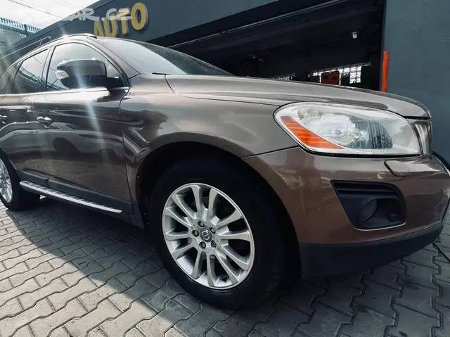 Volvo XC60 D5 AWD 2,4d 136KW 2010