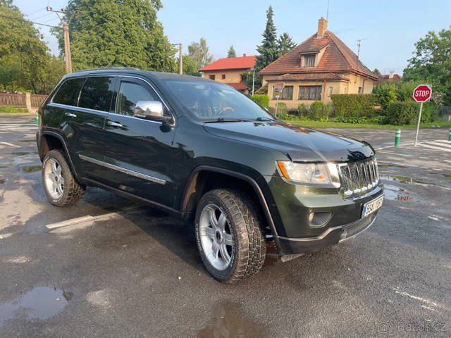 Jeep Grand Cherokee Wk2 3.6 benzin + LPG