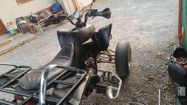 Prodám čtyřkolku lydu 250 s TP STK skoro ještě dva roky