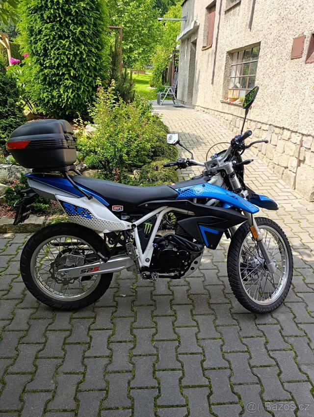 Yuki 125i