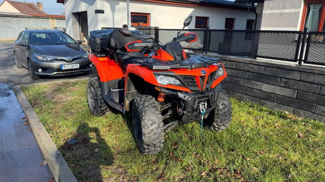 CF MOTO gladiator X1000