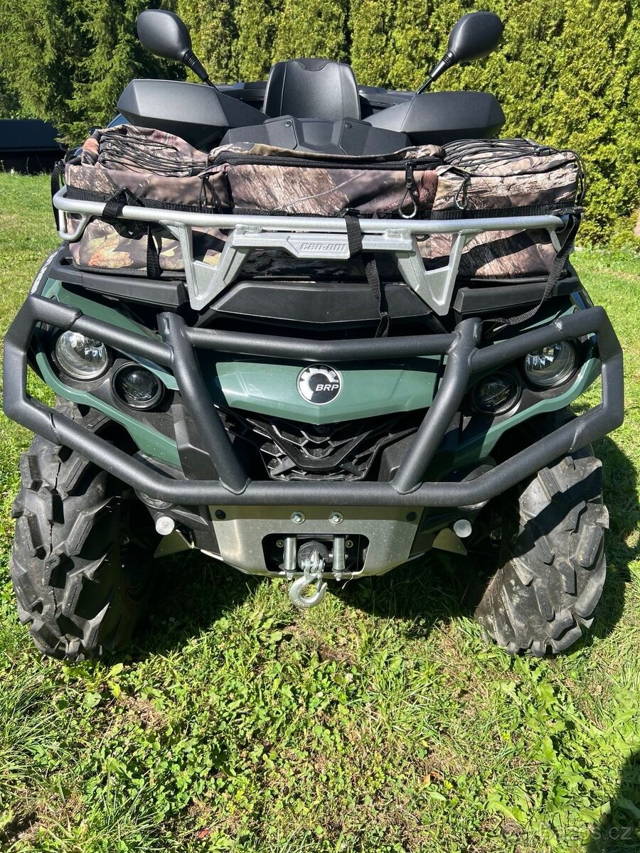 CAN-AM OUTLANDER MAX XT