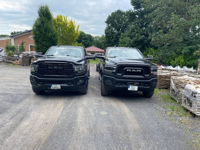 Dodge Ram 2500 nebourané