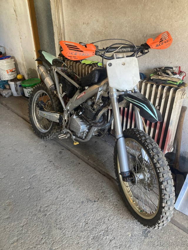 Xmoto 250