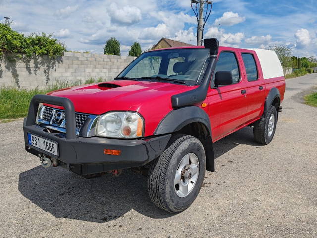 Nissan Navara/ 87 000 km / TOP úprava