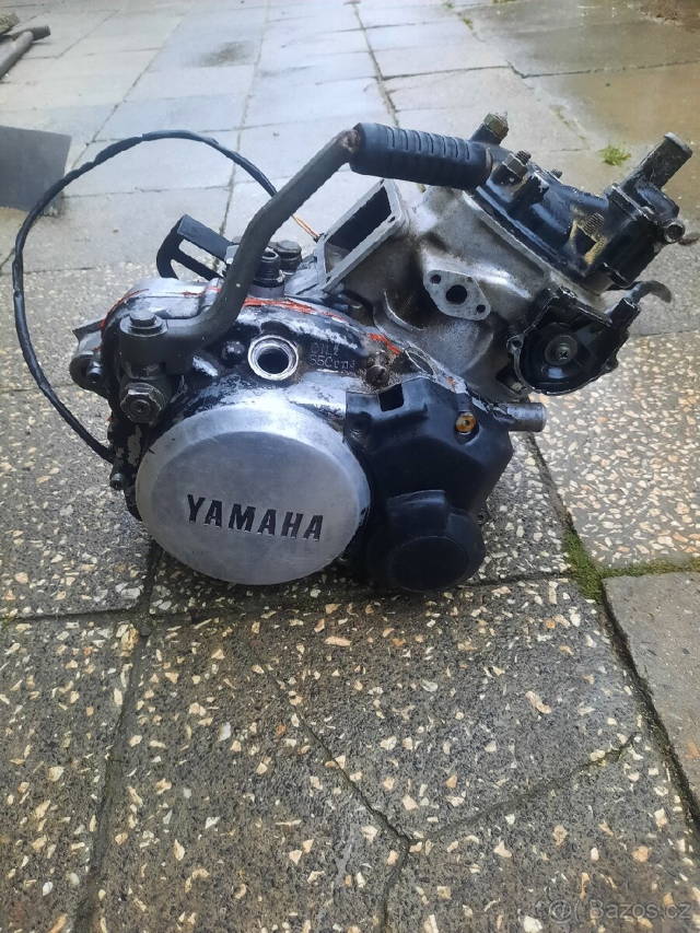 Motor Yamaha DT125