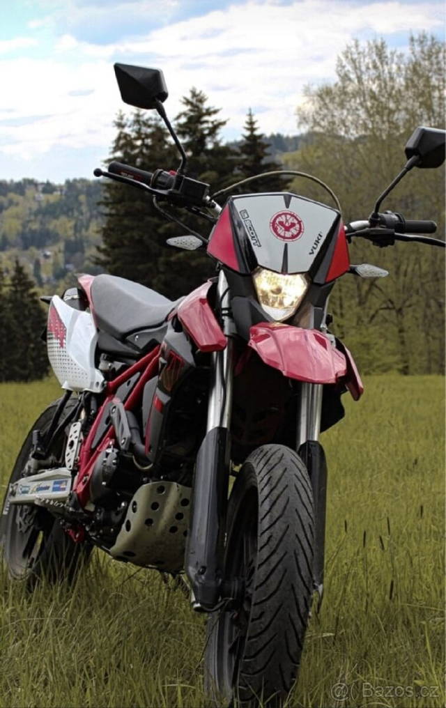 Yuki 125 ccm