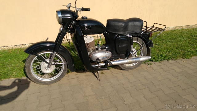 ČZ 250