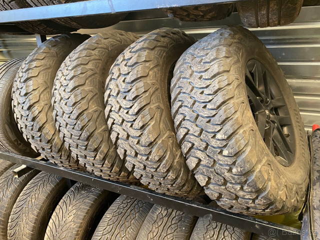 Pneu 245/75r16 Hankook Dynapro MT2 + disky 5x108 R16