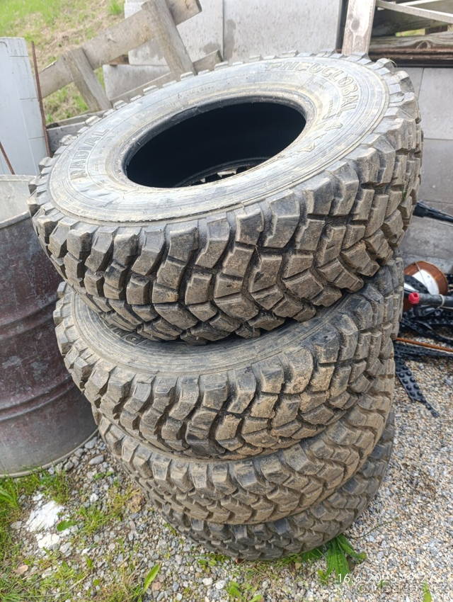 Offroad pneu 31x10.5 R15