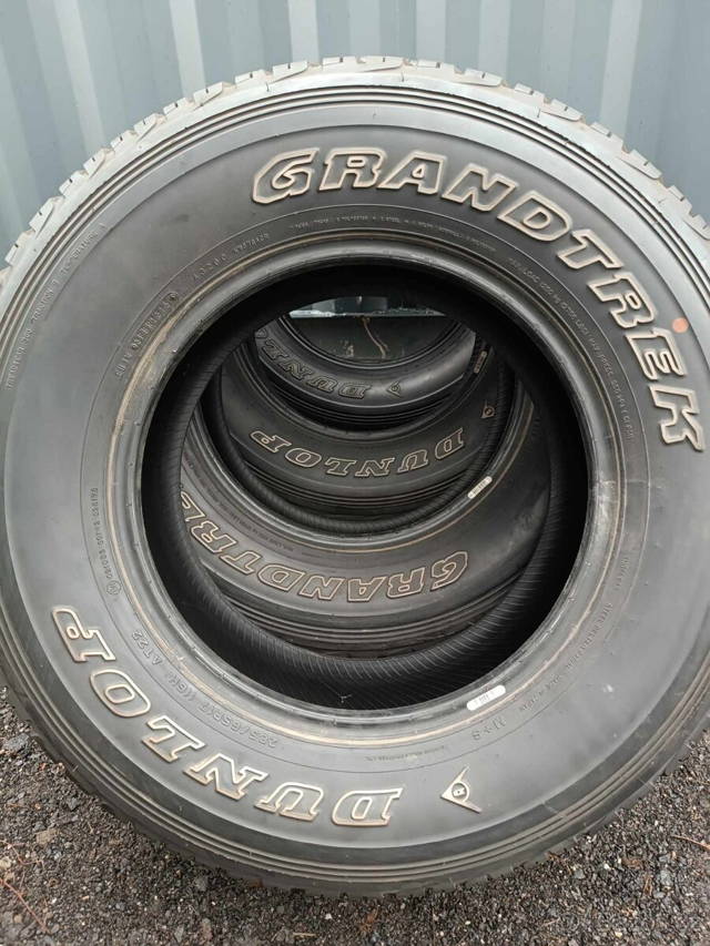 DUNLOP Grandtrek 285/65R17