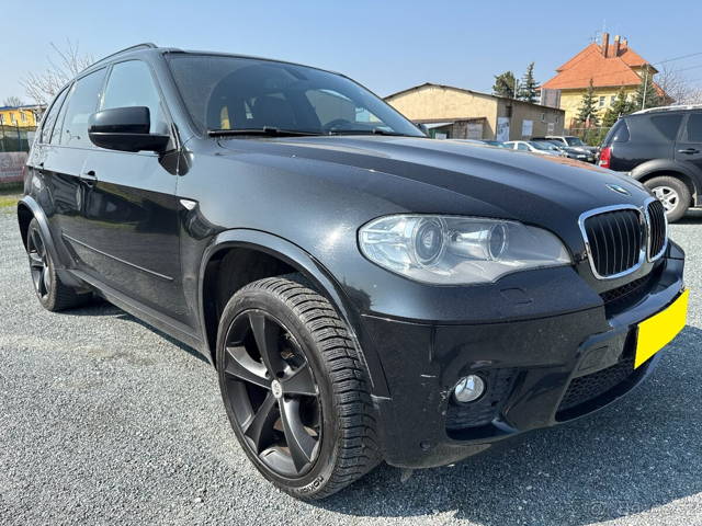 BMW X5 xDrive 300 180kW M-PAKET 4x4 DPH