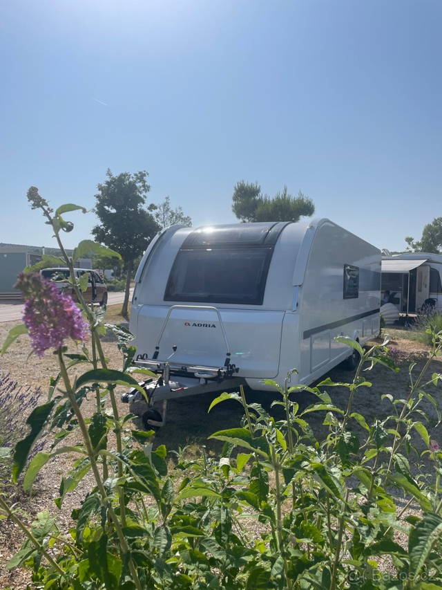 Adria Adora 673 PK - zánovní, výbava - odpočet DPH