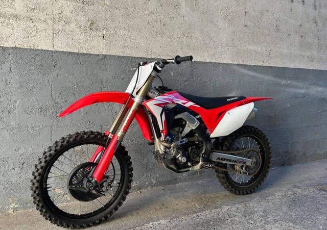 Koupím Yamaha yz 125 nebo honda crf 250