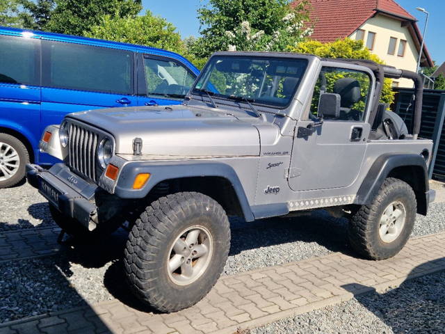 Jeep Wrangler TJ 2.5 Sport 4x4