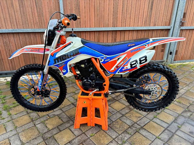 XMOTOS XB88 Pro 250cc