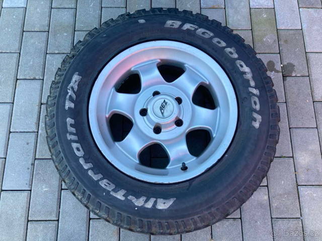 Terénní kola AEZ 215/75 R15, roz.: 5x114,3 Jeep