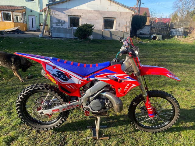 Honda cr250