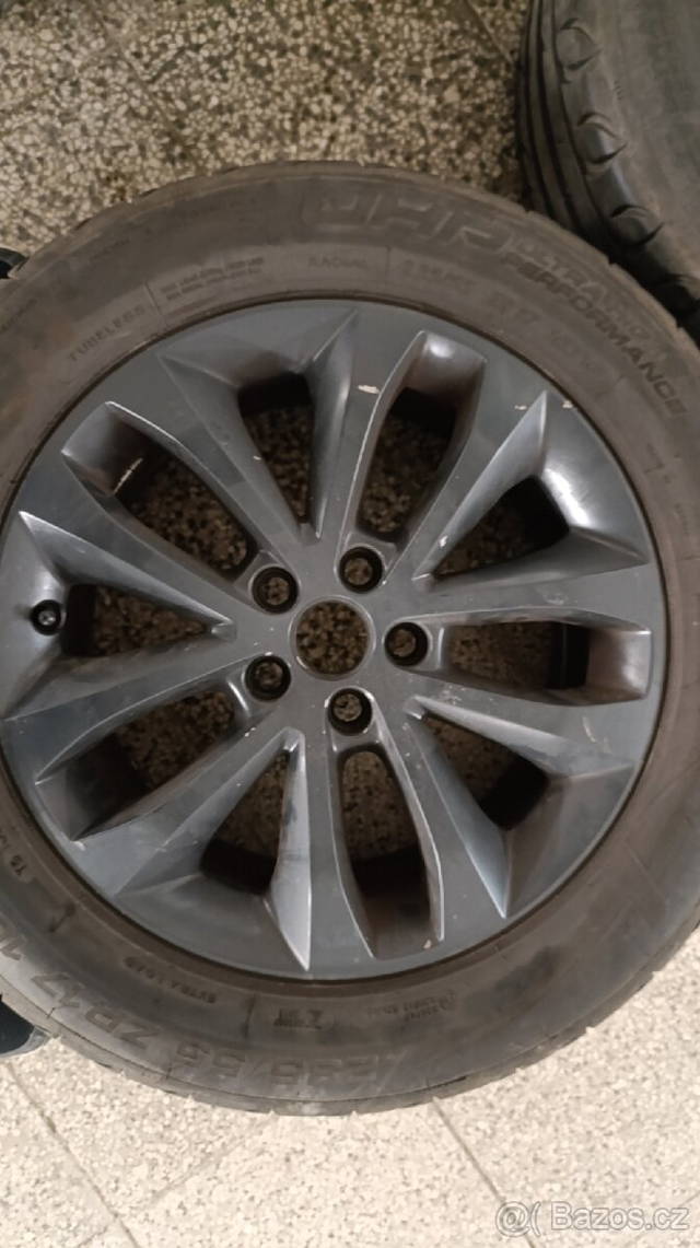 Sada alu kol 17" s letními pneumatikami 235/55 R17 (5×108)
