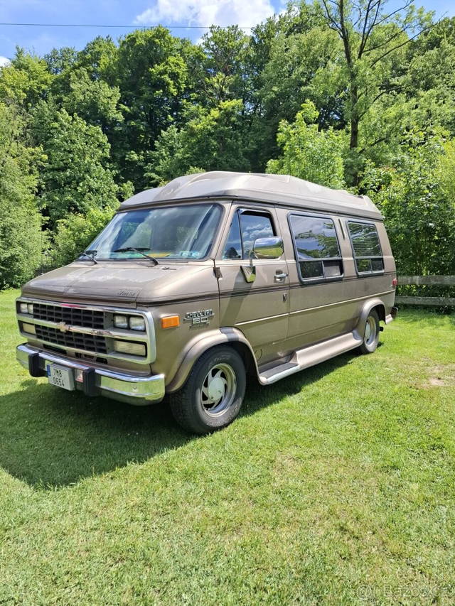 Chevrolet g20
