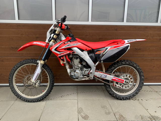 HONDA CRF 250 R