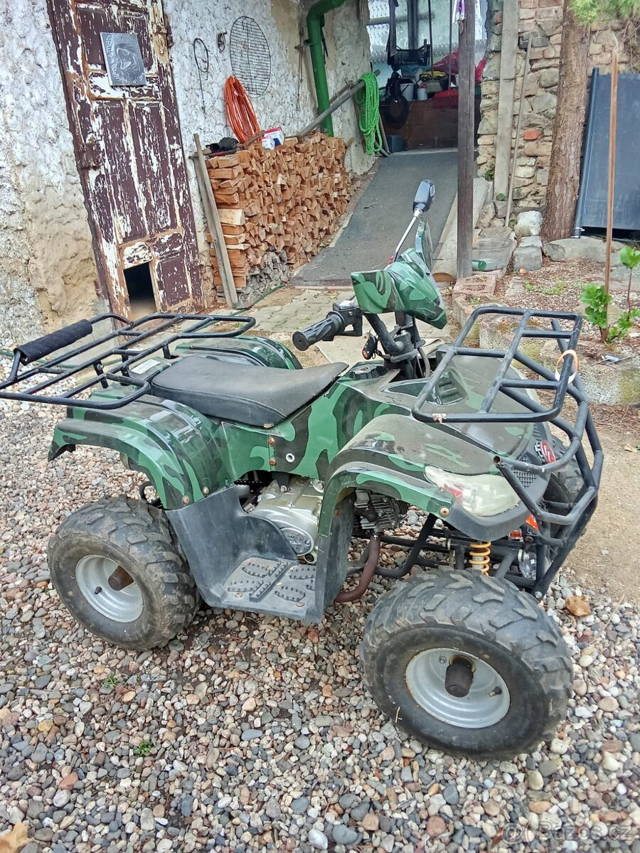 Prodam menši čtyřkolku 110cm3