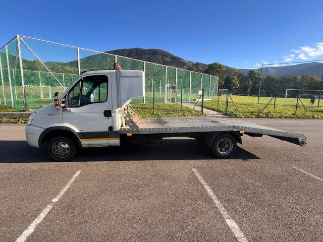 Iveco 35C12 odtahovka do 3,5t