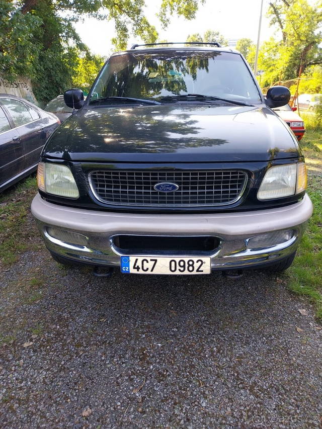 Ford expedition 5,4 edice Eddie Brauer