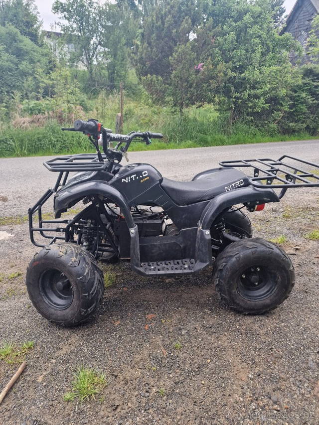 Dětská elektro-čtyrkolka