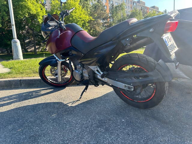 Suzuki xf650