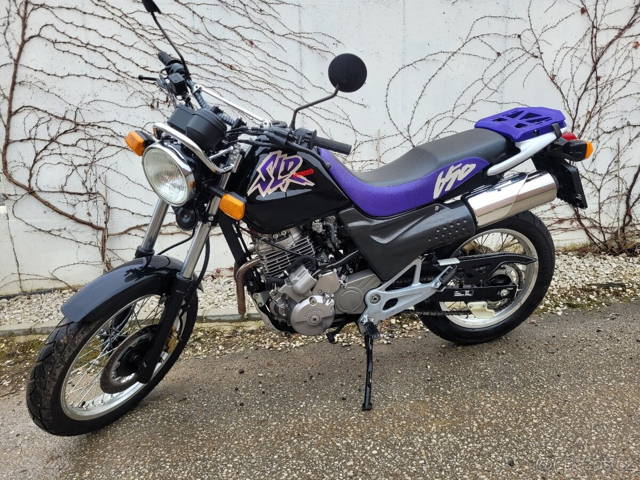 Honda SLR 650, el.štartér, len 11.200 km, TOP STAV