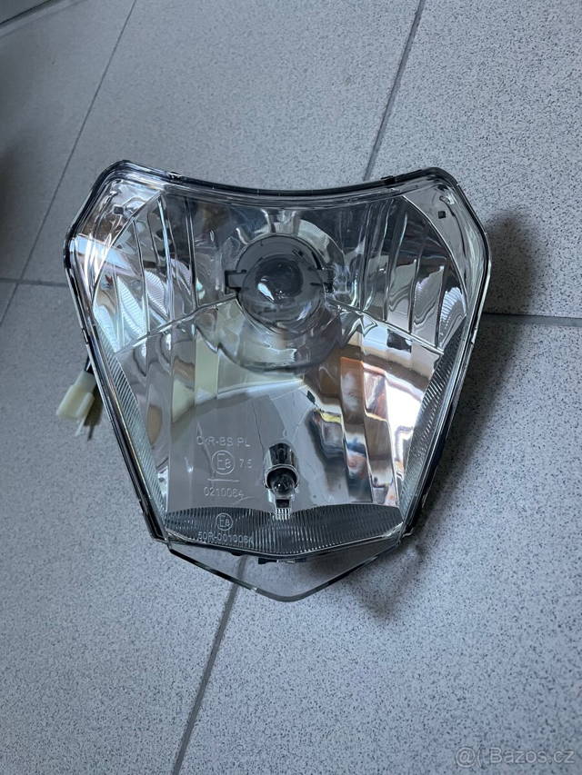Samotná parabola na KTM s žárovkami