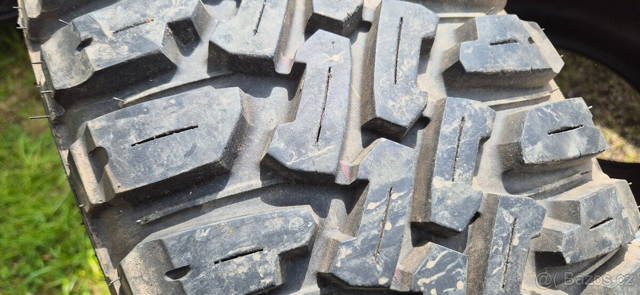 Prodám offroad pneumatiky 265/65 R17 celoroční