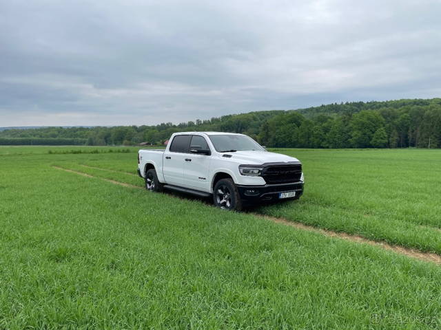 RAM 1500 Big Horn Built To Serve Edition 2021