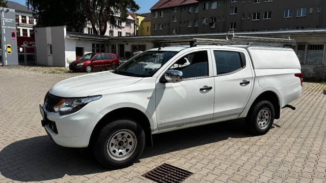 L200 rok 2017 2,4D 113kw najeto 135 500km 2.majitel CZ DPH