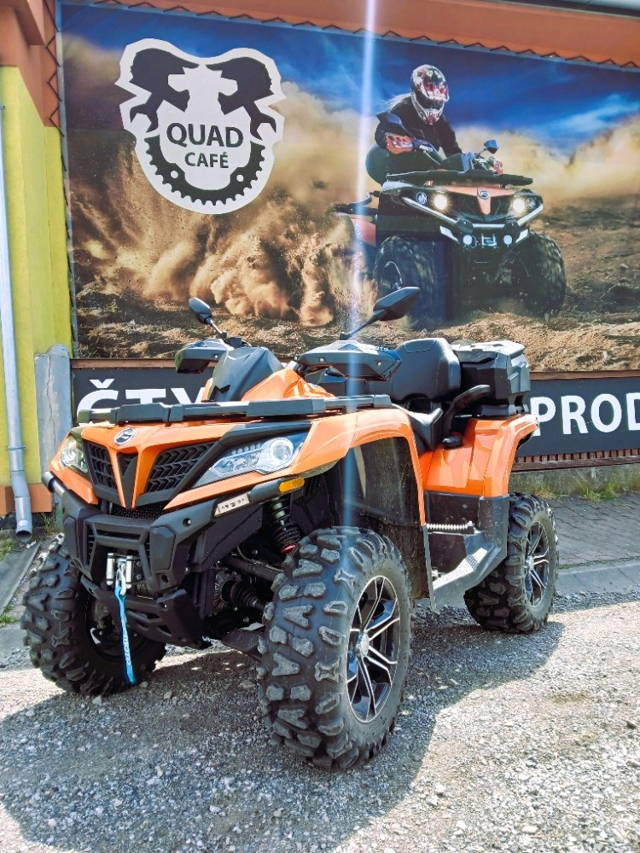 CFMOTO GLADIATOR X850 bílá značka