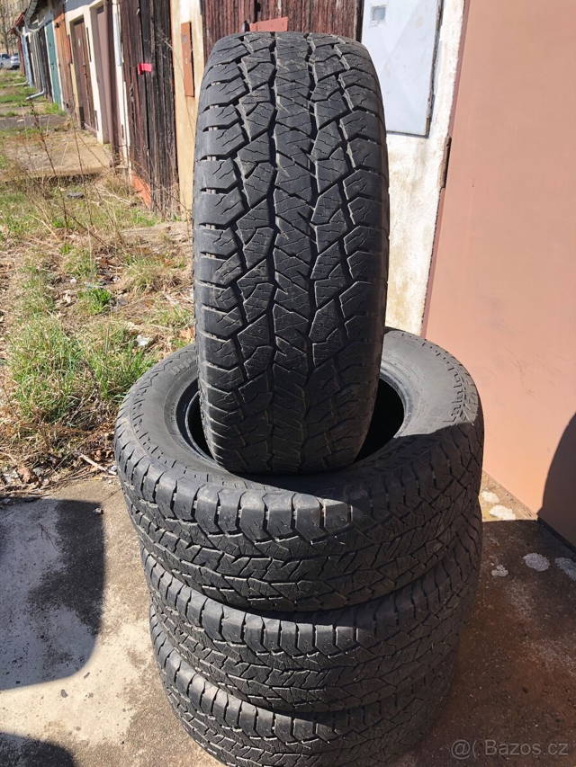Zimní pneu 265/60/18