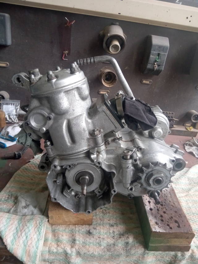 Yamaha YZ 250 motor