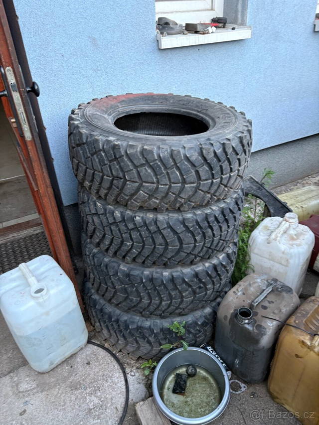 Offroad pneu 265/70 r15
