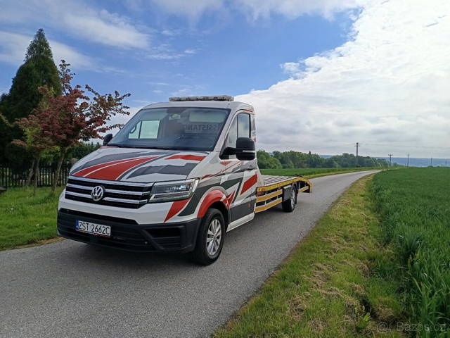 VW Craftr odtahový speciál