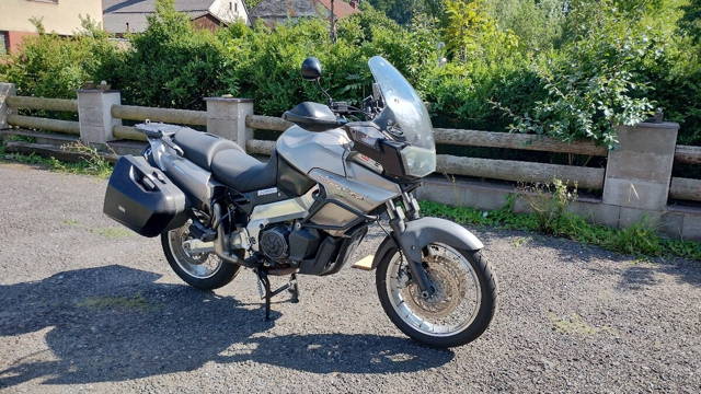 Aprilia ETV 1000 Caponord