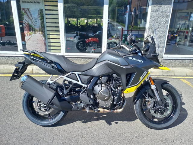 Suzuki V-Strom 800 nový motocykl