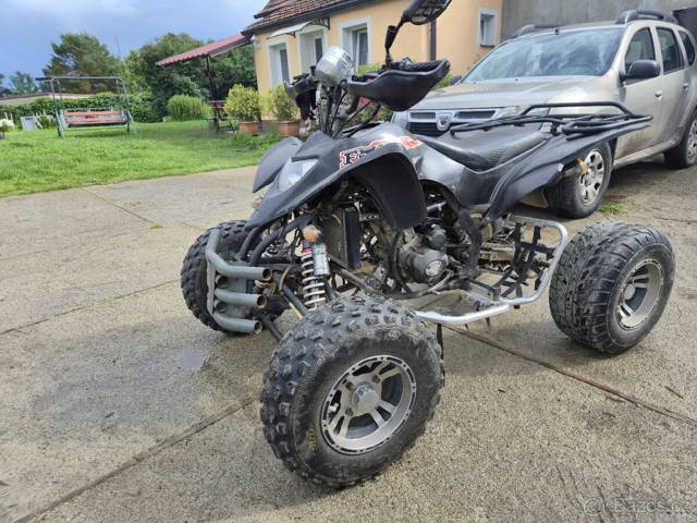 Prodám čtyřkolku 250ccm