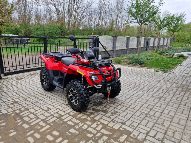 Can-Am outlander g1 800 xt