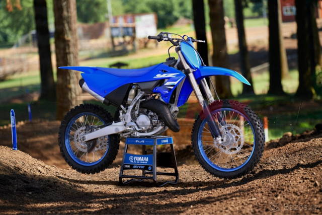 Koupím motorku 125 2t nebo 250 4t