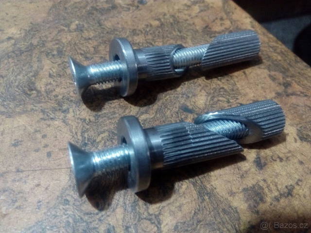Adapter uchycení blasteru